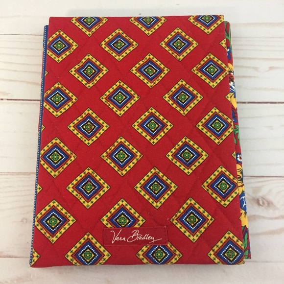 Vera Bradley Villa Red Bifold Picture Frame Two 4" x 6" Photos Retired New - Picture 2 of 9